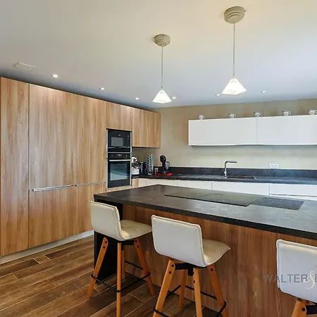 Maison Familiale A Proche - Fr-1-599-118 度假居